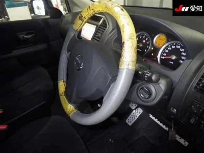 Nissan Lafesta