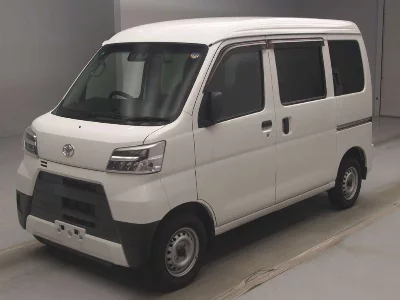 TOYOTA PIXIS VAN