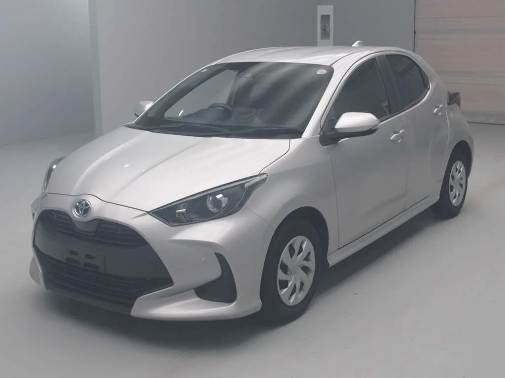 Toyota Raize  с аукциона в Японии