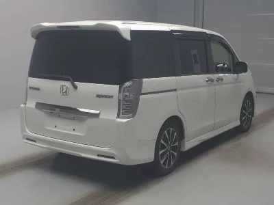 Honda STEPWGN SPADA