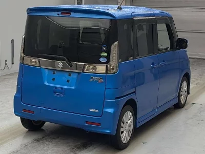 Suzuki Spacia Custom