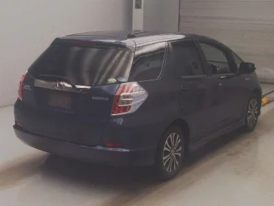 Honda FIT SHUTTLE HYBRID
