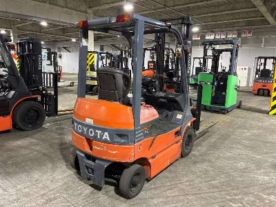 Toyota  FORKLIFT