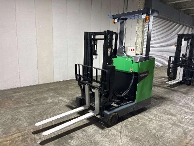 Toyota  FORKLIFT