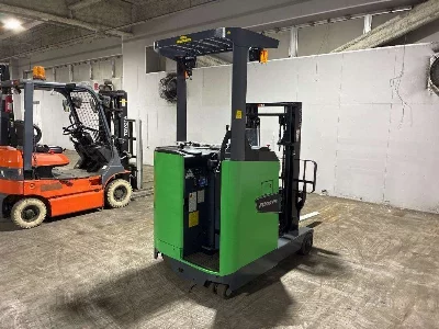 Toyota  FORKLIFT