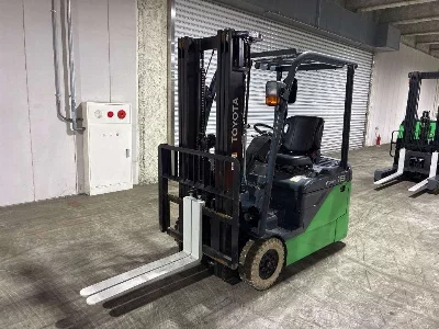 TOYOTA  FORKLIFT 