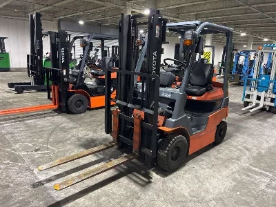 Toyota  FORKLIFT