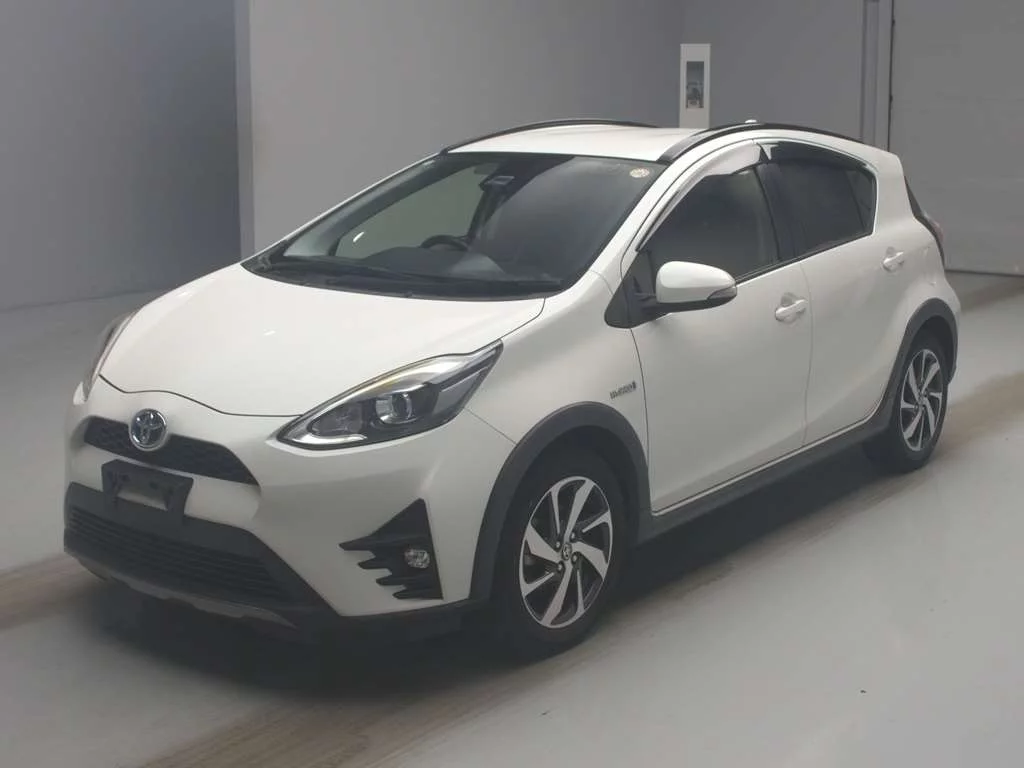 Toyota Aqua  с аукциона в Японии