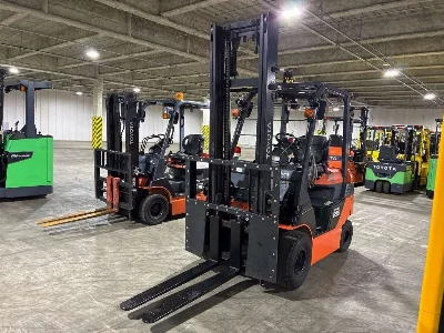 TOYOTA  FORKLIFT 