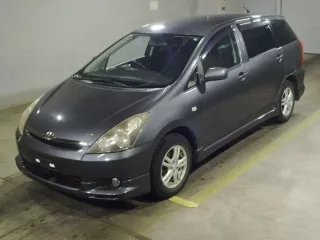 Toyota Wish  с аукциона в Японии