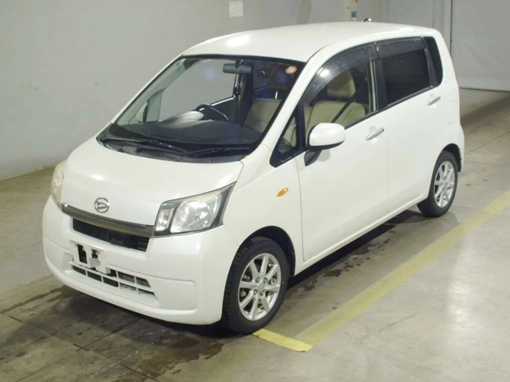 Daihatsu Move  с аукциона в Японии