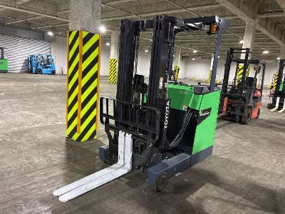 Toyota  FORKLIFT