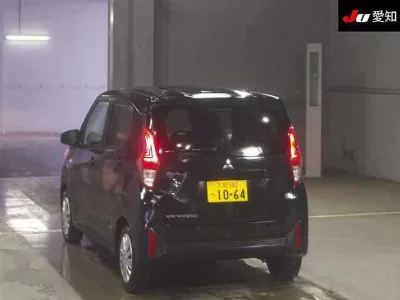 Mitsubishi eK Wagon