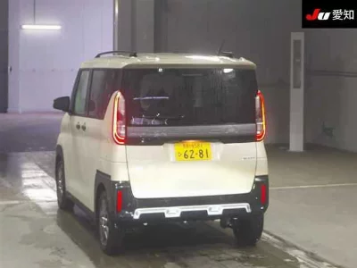 Mitsubishi Delica Mini