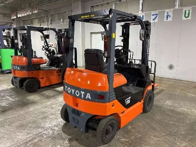 TOYOTA  FORKLIFT 
