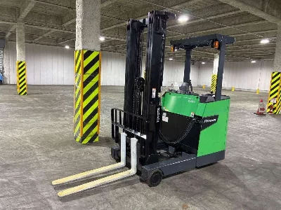 TOYOTA  FORKLIFT 
