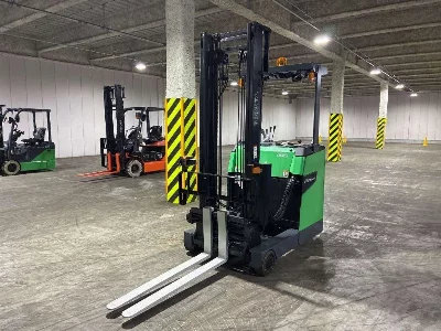 TOYOTA  FORKLIFT 