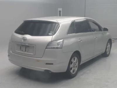 Toyota Mark X Zio