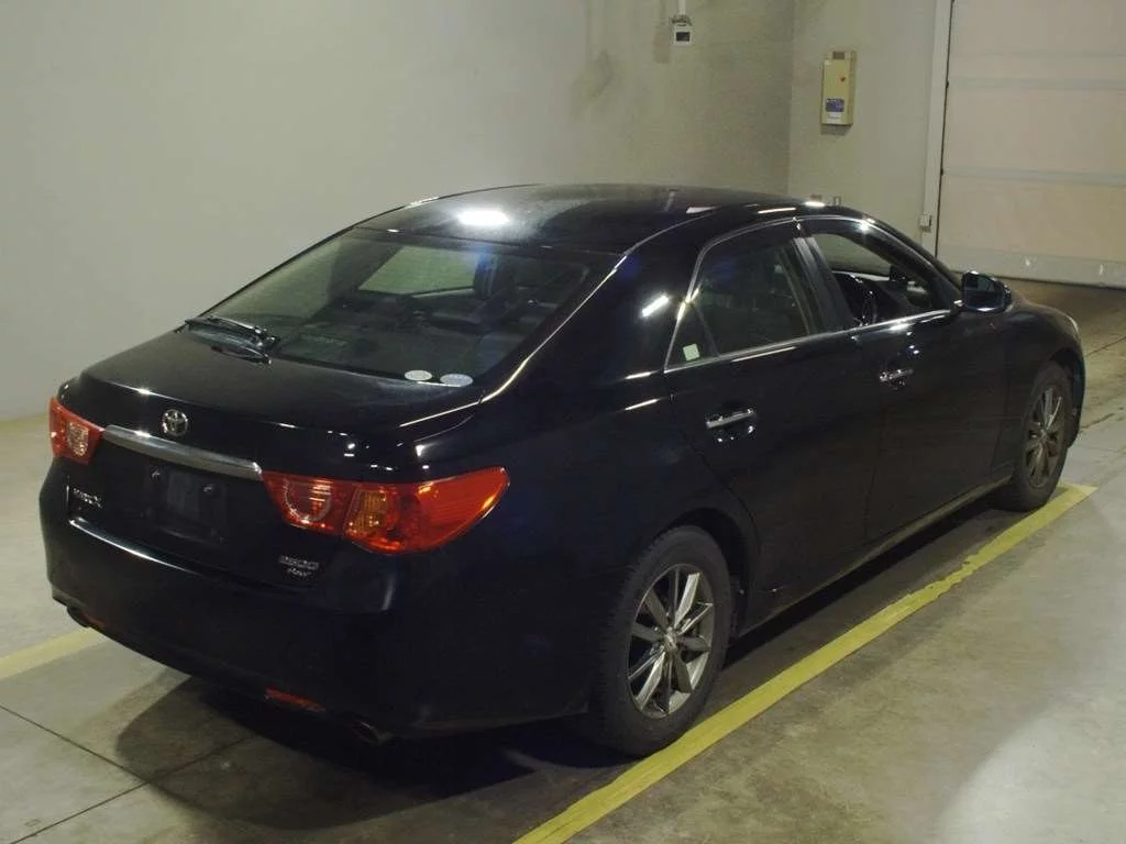 Toyota Mark X  с аукциона в Японии