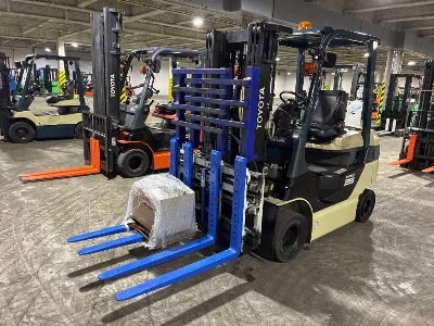 TOYOTA  FORKLIFT 
