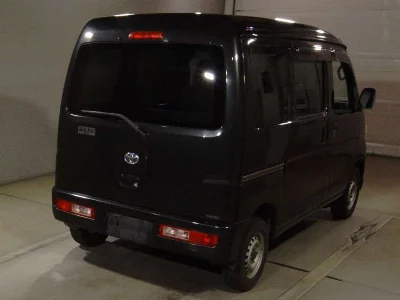 Toyota Pixis Van