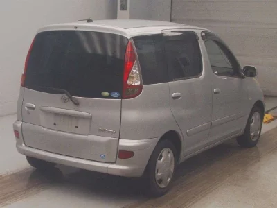 Toyota FUN CARGO