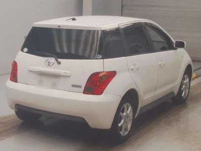Toyota Ist