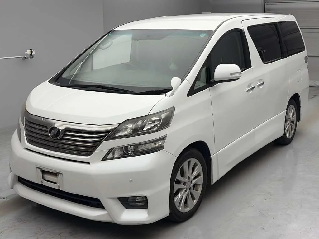Toyota Vellfire  с аукциона в Японии