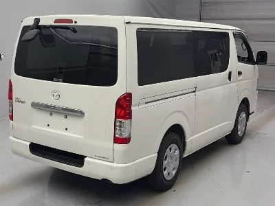MAZDA BONGO BRAWNY VAN