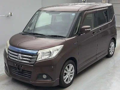 Mitsubishi Delica D:2