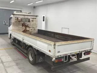 Mitsubishi Fuso Canter