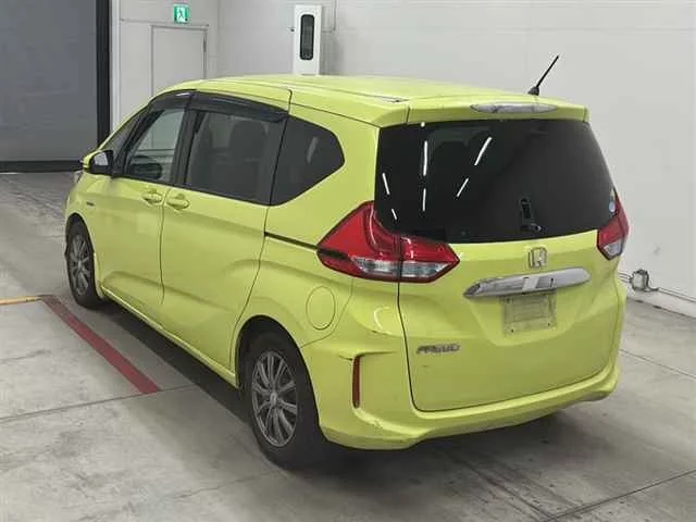 Honda Freed  с аукциона в Японии