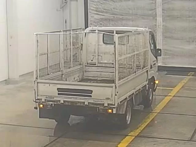 Toyota ToyoAce  с аукциона в Японии