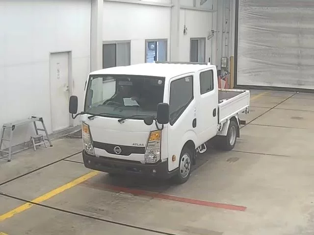 Nissan Atlas  с аукциона в Японии