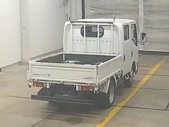 Nissan Atlas  с аукциона в Японии