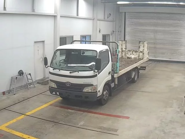 Toyota ToyoAce  с аукциона в Японии