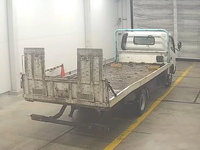 Toyota ToyoAce  с аукциона в Японии