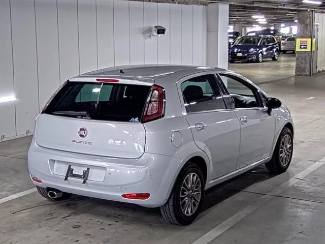 Fiat Punto  с аукциона в Японии