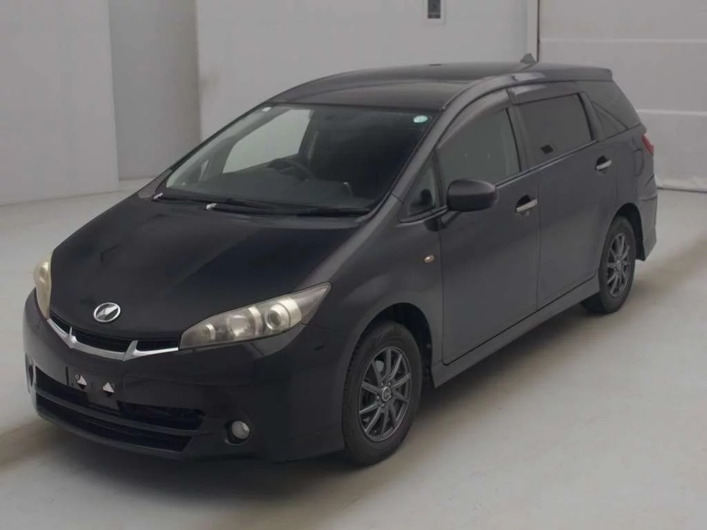 Toyota Wish  с аукциона в Японии