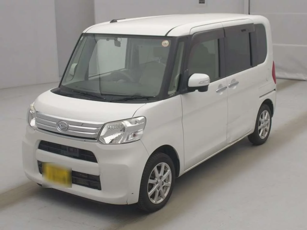 Daihatsu Tanto  с аукциона в Японии