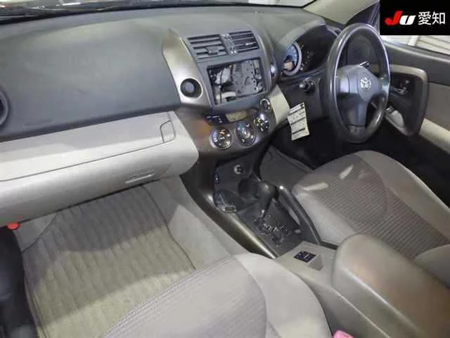 Toyota Vanguard  с аукциона в Японии