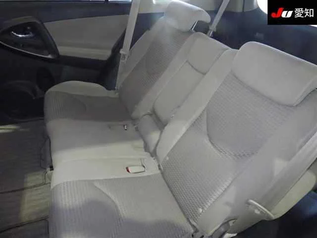 Toyota Vanguard  с аукциона в Японии