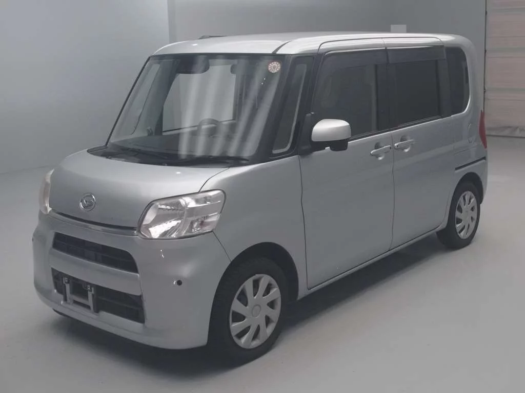 Daihatsu Tanto  с аукциона в Японии