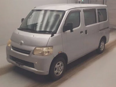 Toyota LiteAce Van