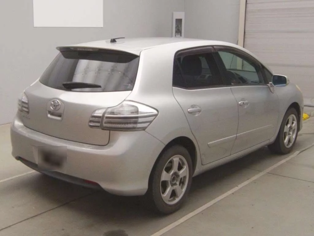 Toyota Blade  с аукциона в Японии