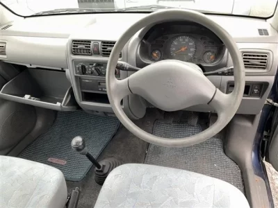 Mitsubishi Minica