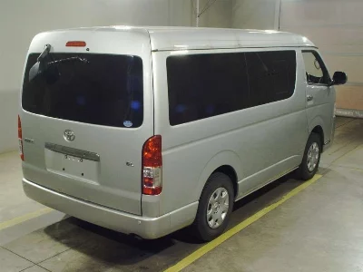 Toyota HIACE WAGON