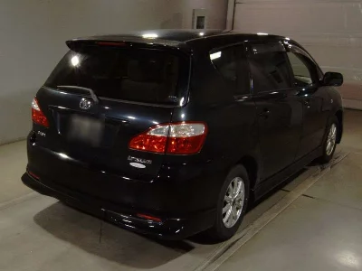 Toyota Ipsum