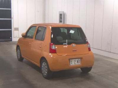 Daihatsu Esse