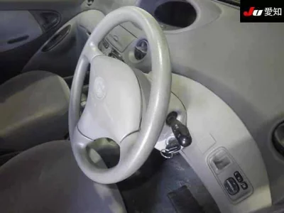 Toyota Platz
